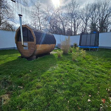 Charmantes Eifel Ferienhaus An Der Schavener Heide メッヒャーニッヒ エクステリア 写真
