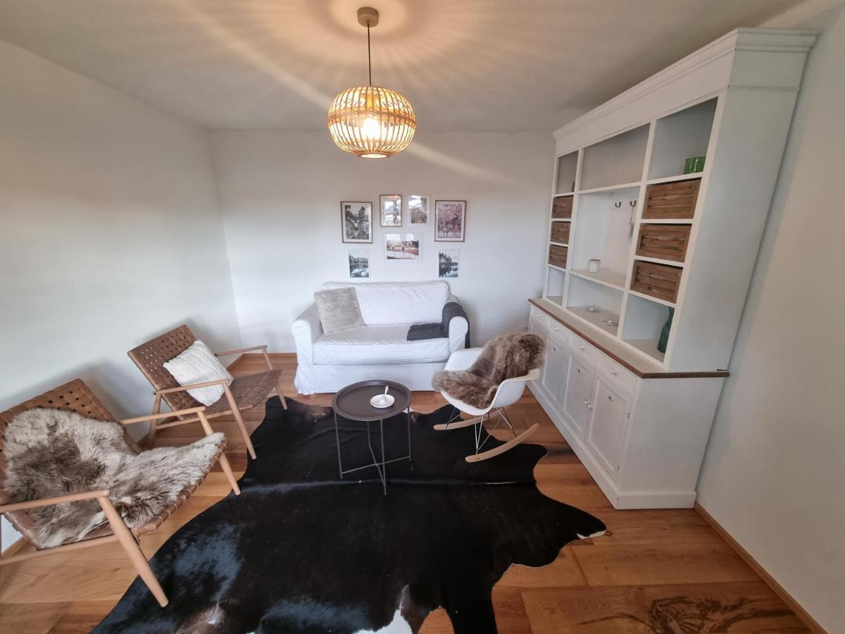 Charmantes Eifel Ferienhaus An Der Schavener Heide メッヒャーニッヒ エクステリア 写真